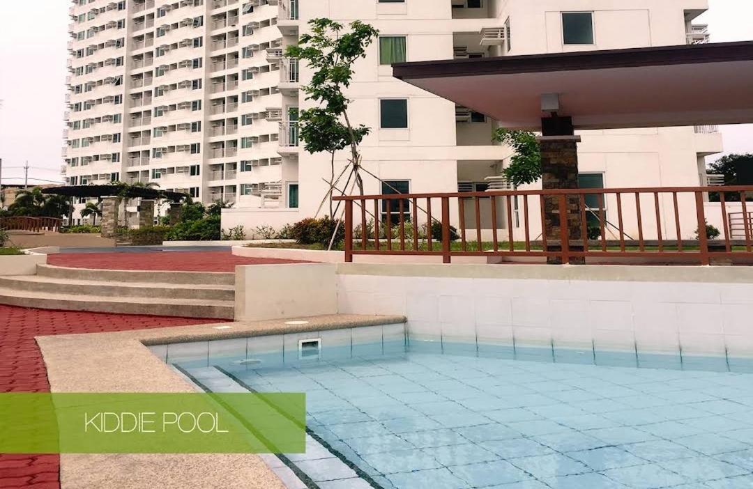 Room In Alabang Manila Dış mekan fotoğraf