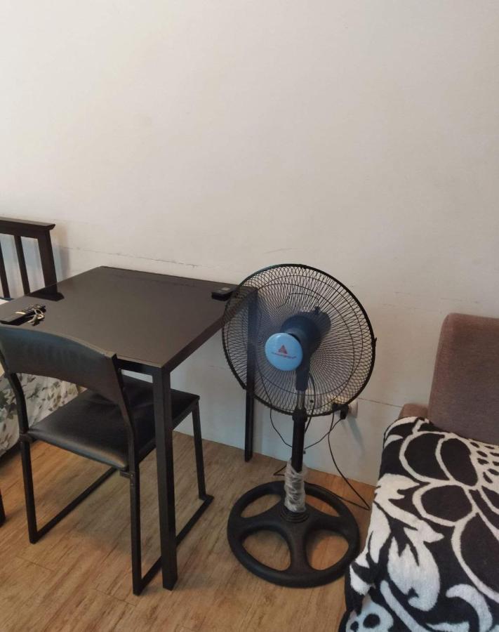 Room In Alabang Manila Dış mekan fotoğraf